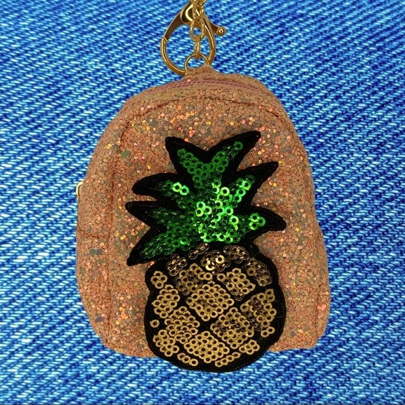 Handmade Glitter pineapple coin bag charm keychain in pink - Picture 1 of 5